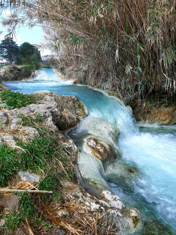 Villa Saturnia Bagian luar foto